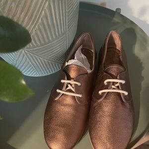 Size 6.5 poppy barley oxfords - new without tags *never worn!*